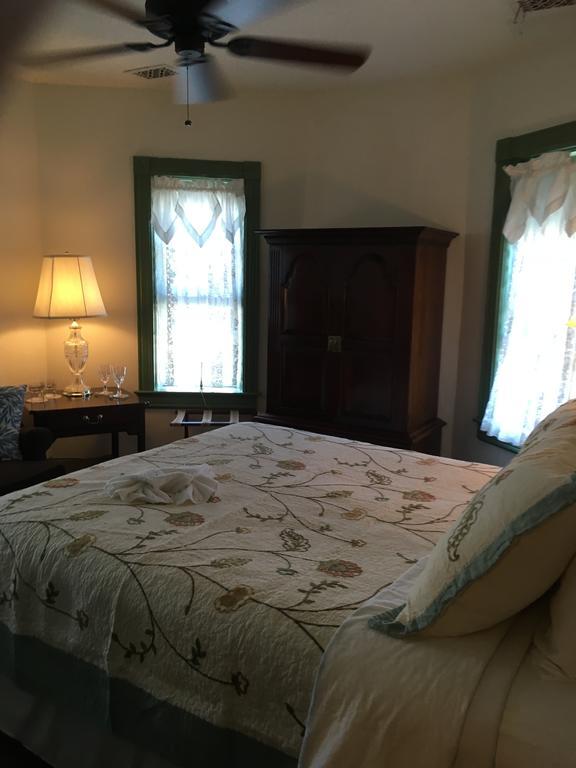 Parsonage Inn Bed&Breakfast Saint Michaels Exterior foto