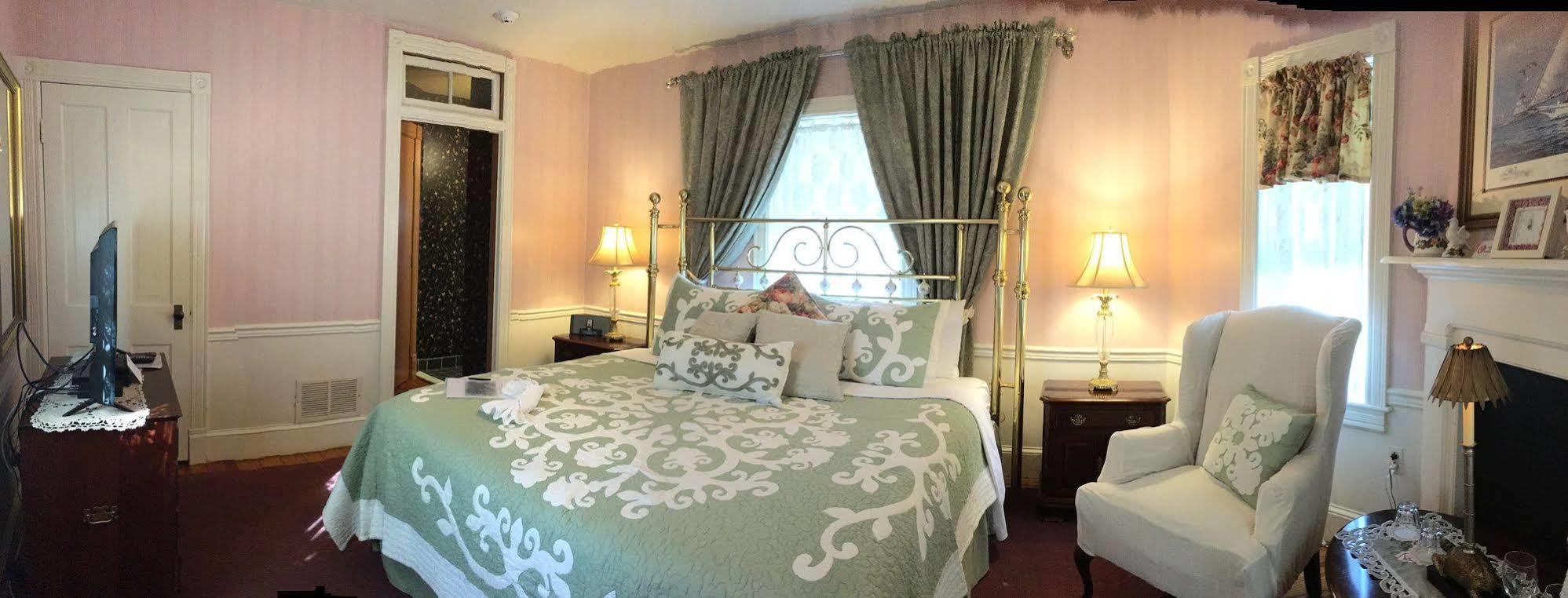 Parsonage Inn Bed&Breakfast Saint Michaels Exterior foto